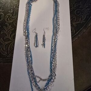 NWOT Elegant Silver and Blue Necklace Set